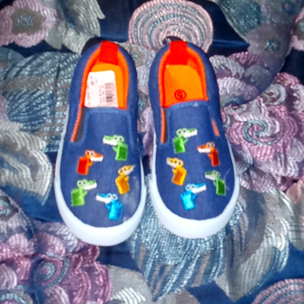 Kids shoes
